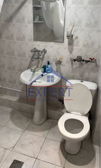 ԱՋԱՓՆՅԱԿ, ԼԵՆԻՆԳՐԱԴՅԱՆ ՓՈՂՈՑ,  2 ՍԵՆՅԱԿ
