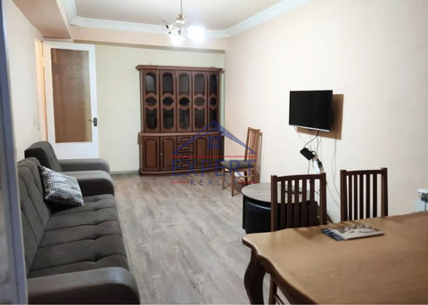 ԿԵՆՏՐՈՆ, ՀԻՆ ԵՐԵՎԱՆՑՈՒ ՓՈՂՈՑ, 3 ՍԵՆՅԱԿ