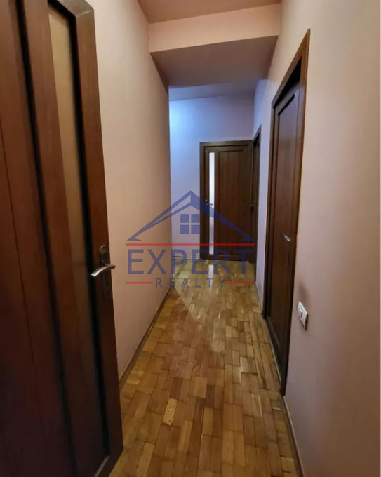 ԿԵՆՏՐՈՆ, ՍԱՅԱԹ ՆՈՎԱ ՊՈՂՈՏԱ, 9 ՍԵՆՅԱԿ