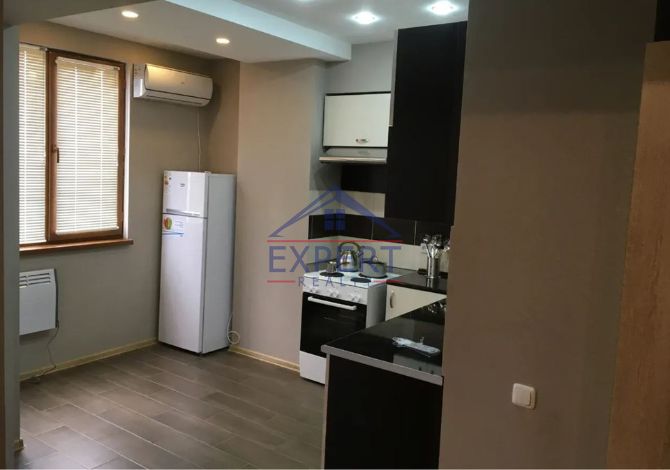 ԱՐԱԲԿԻՐ, ԿՈՄԻՏԱՍԻ ՊՈՂՈՏԱ, 2 ՍԵՆՅԱԿ