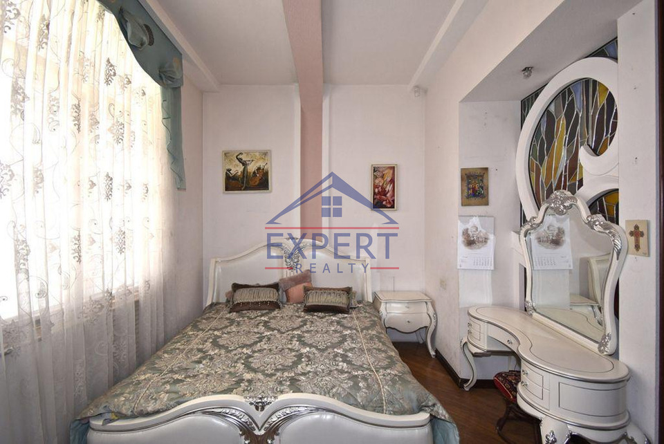 ԿԵՆՏՐՈՆ, ԹՈՒՄԱՆՅԱՆ ՓՈՂՈՑ, 3 ՍԵՆՅԱԿ