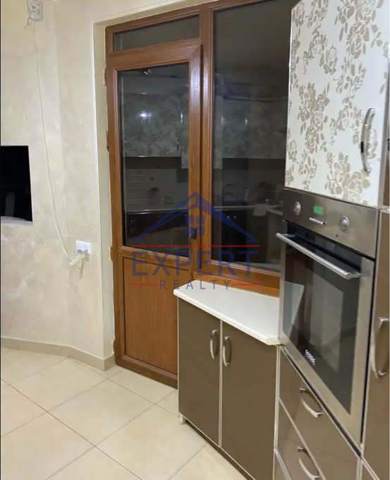 ԱՋԱՓՆՅԱԿ, ՄԱԶՄԱՆՅԱՆ ՓՈՂՈՑ, 4 ՍԵՆՅԱԿ