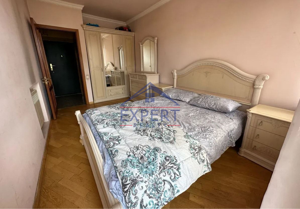 ԱՋԱՓՆՅԱԿ, ՄԱՐԳԱՐՅԱՆ ՓՈՂՈՑ, 3 ՍԵՆՅԱԿ