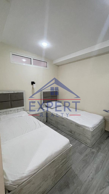 ԿԵՆՏՐՈՆ, ԱԲՈՎՅԱՆ ՓՈՂՈՑ, 3 ՍԵՆՅԱԿ