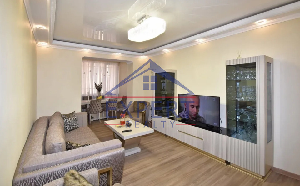 ԱՐԱԲԿԻՐ, ՓԱՓԱԶՅԱՆ ՓՈՂՈՑ, 3 ՍԵՆՅԱԿ