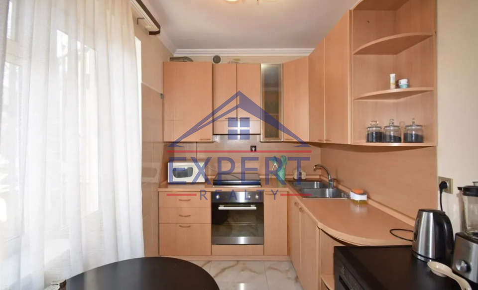 ԱՐԱԲԿԻՐ, ՓԱՓԱԶՅԱՆ ՓՈՂՈՑ, 3 ՍԵՆՅԱԿ