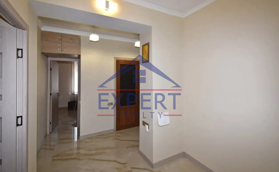 ԱՐԱԲԿԻՐ, ՓԱՓԱԶՅԱՆ ՓՈՂՈՑ, 3 ՍԵՆՅԱԿ