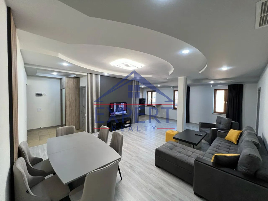 ԿԵՆՏՐՈՆ, ԱԲՈՎՅԱՆ ՓՈՂՈՑ, 3 ՍԵՆՅԱԿ