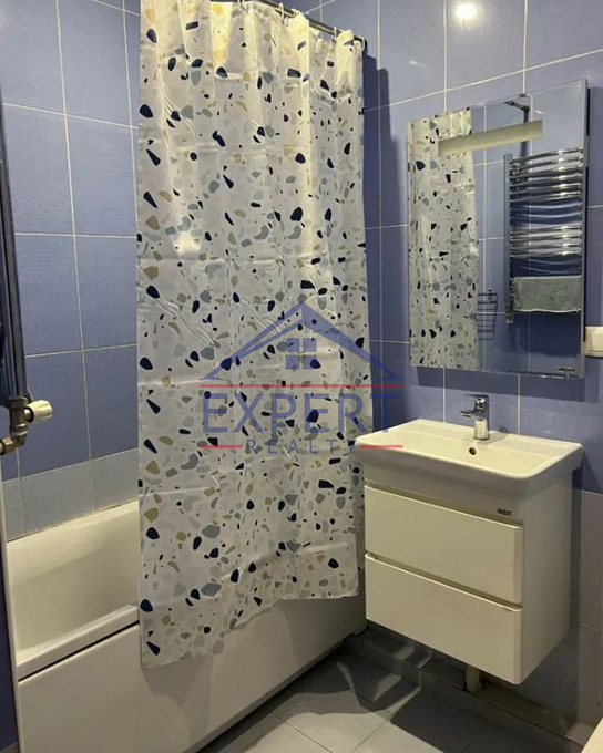 ԿԵՆՏՐՈՆ, ԱՐԳԻՇՏԻ ՓՈՂՈՑ, 2 ՍԵՆՅԱԿ