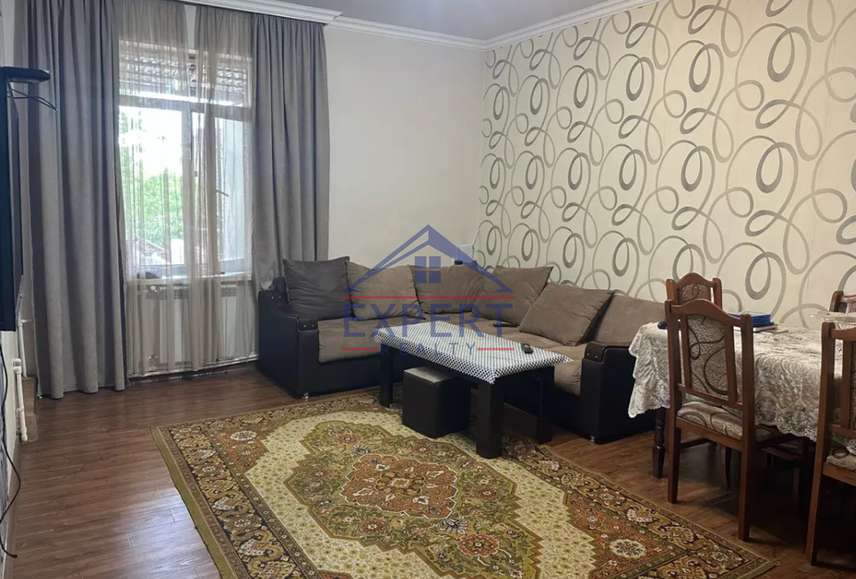 ԷՐԷԲՈՒՆԻ, ՍՈՒՎՈՐՈՎԻ ՓՈՂՈՑ, 4 ՍԵՆՅԱԿ