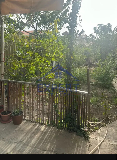 ԷՐԷԲՈՒՆԻ, ՍՈՒՎՈՐՈՎԻ ՓՈՂՈՑ, 4 ՍԵՆՅԱԿ