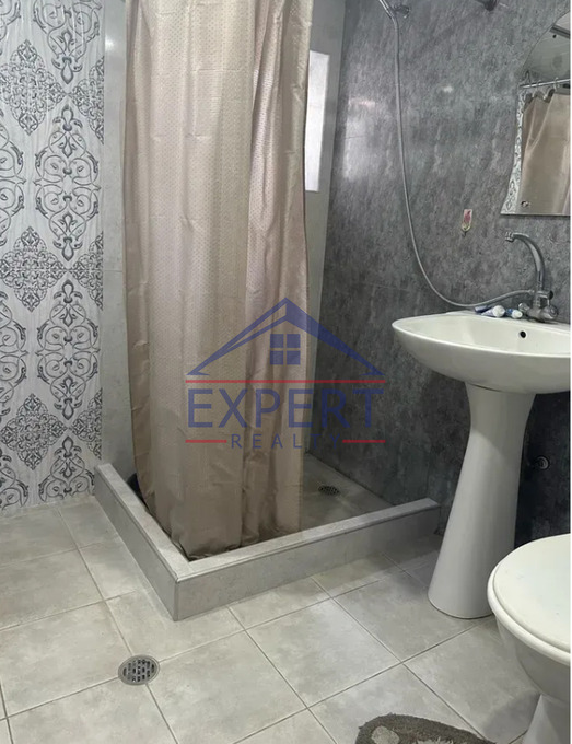 ԷՐԷԲՈՒՆԻ, ՍՈՒՎՈՐՈՎԻ ՓՈՂՈՑ, 4 ՍԵՆՅԱԿ