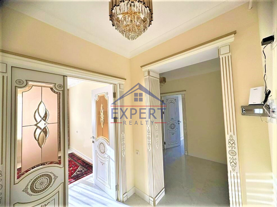 Քանաքեռ Զեյթուն 14 րդ փողոց 3 սեն 90 քմ 11/1 հարկ