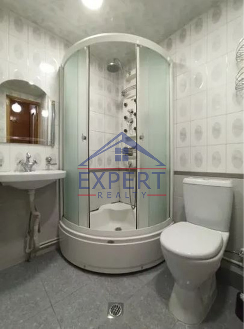 ԿԵՆՏՐՈՆ, ԹՈԻՄԱՆՅԱՆ ՓՈՂՈՑ, 2 ՍԵՆՅԱԿ