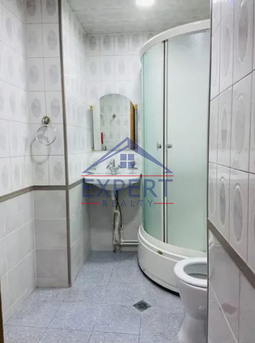 ԿԵՆՏՐՈՆ, ԹՈԻՄԱՆՅԱՆ ՓՈՂՈՑ, 2 ՍԵՆՅԱԿ