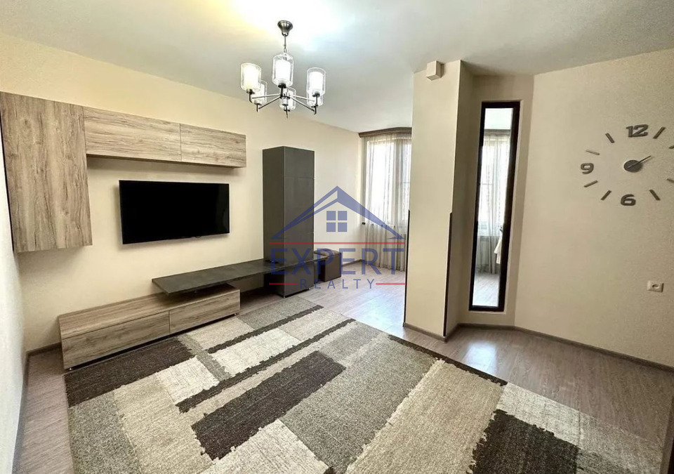 ԱՋԱՓՆՅԱԿ, ՆՈՐԱՇԵՆ ԹԱՂԱՄԱՍ, 3 ՍԵՆՅԱԿ