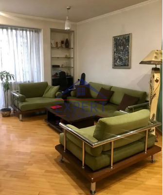 ԿԵՆՏՐՈՆ, ՊԱՐՈՆՅԱՆ ՓՈՂՈՑ, 3 ՍԵՆՅԱԿ