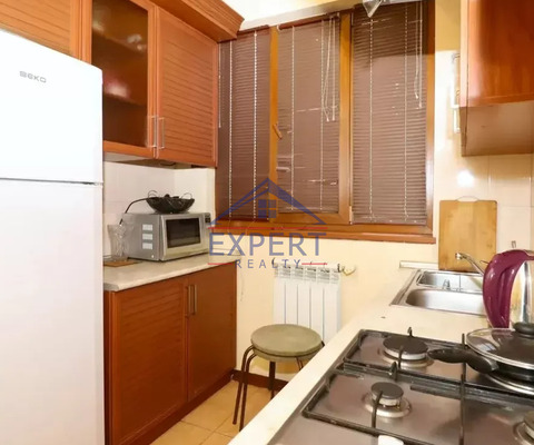 ԿԵՆՏՐՈՆ, ԼԵՌ ԿԱՄՍԱՐԻ ՓՈՂՈՑ, 2 ՍԵՆՅԱԿ