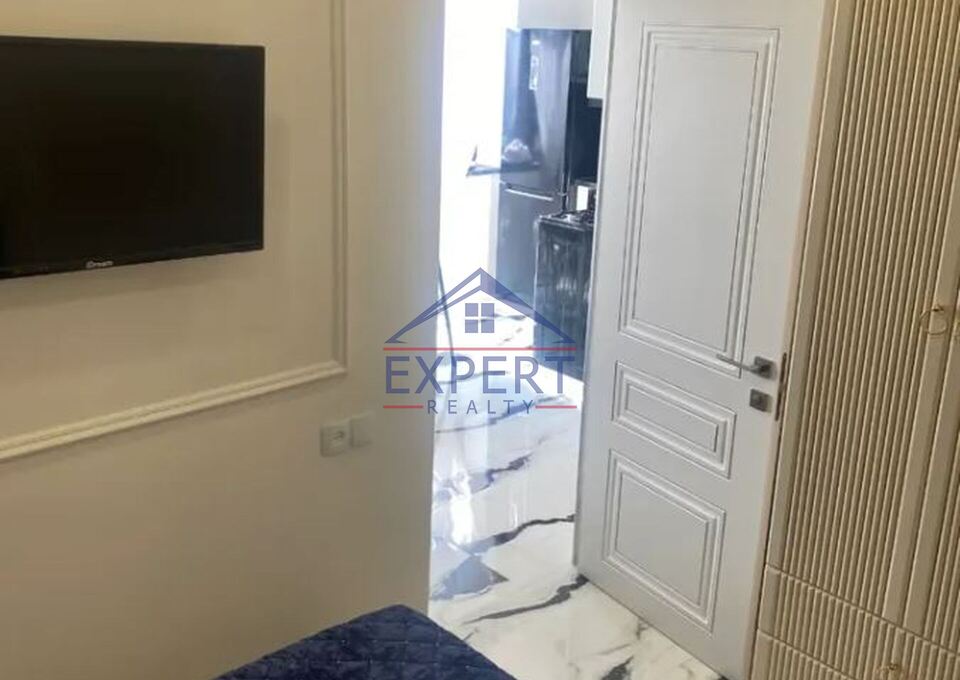 ԱՋԱՓՆՅԱԿ, ԼԵՆԻՆԳՐԱԴՅԱՆ ՓՈՂՈՑ, 2 ՍԵՆՅԱԿ