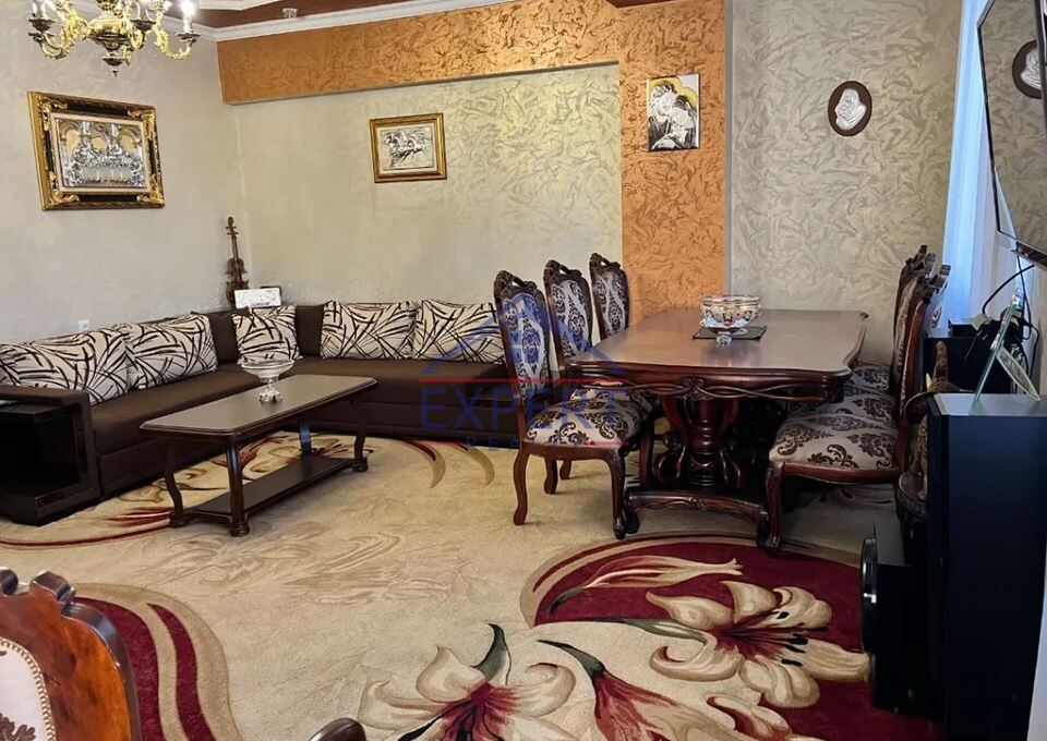 ԱՐԱԲԿԻՐ, ՄԱՄԻԿՈՆՅԱՆՑ ՓՈՂՈՑ, 3 ՍԵՆՅԱԿ