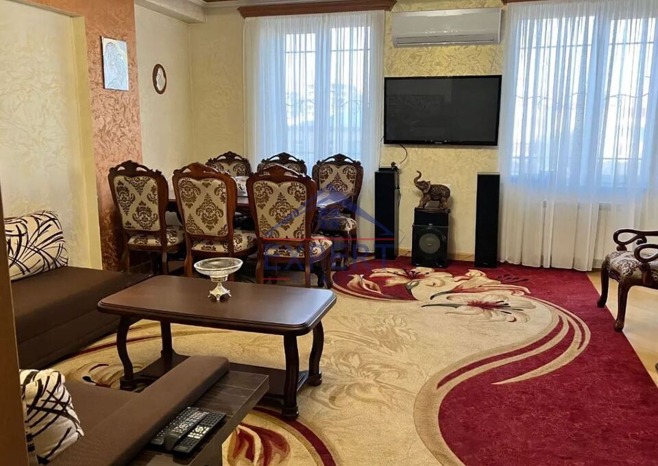 ԱՐԱԲԿԻՐ, ՄԱՄԻԿՈՆՅԱՆՑ ՓՈՂՈՑ, 3 ՍԵՆՅԱԿ