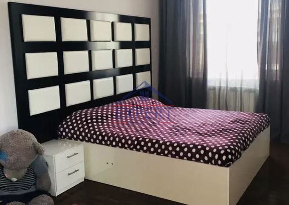 ԱՋԱՓՆՅԱԿ, ԼԵՆԻՆԳՐԱԴՅԱՆ ՓՈՂՈՑ, 4 ՍԵՆՅԱԿ