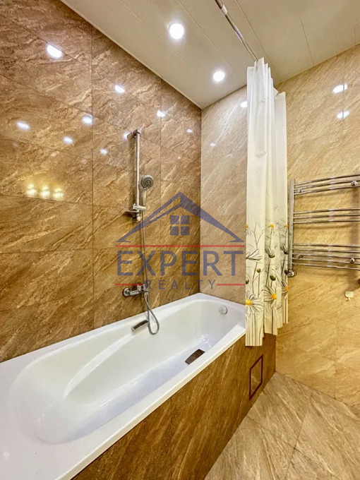 ԱՐԱԲԿԻՐ, ԱԴՈՆՑԻ ՓՈՂՈՑ, 4 ՍԵՆՅԱԿ