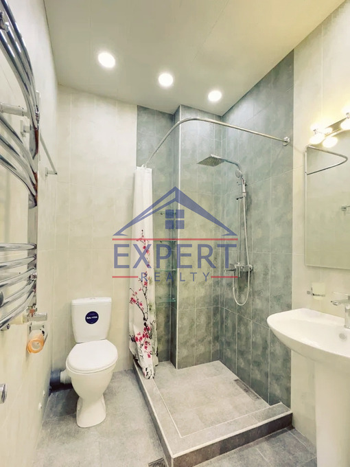 ԱՐԱԲԿԻՐ, ԱԴՈՆՑԻ ՓՈՂՈՑ, 4 ՍԵՆՅԱԿ