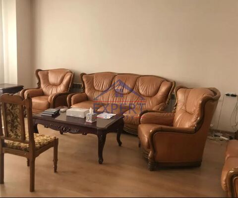 ԱՐԱԲԿԻՐ, ԱԴՈՆՑԻ ՓՈՂՈՑ, 4 ՍԵՆՅԱԿ