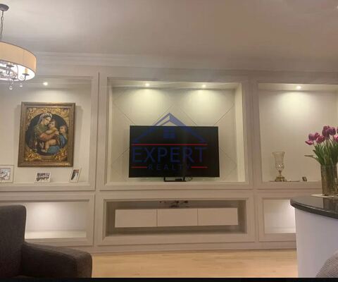 ԿԵՆՏՐՈՆ, ՀՅՈՒՍԻՍԱՅԻՆ ՊՈՂՈՏԱ, 3 ՍԵՆՅԱԿ