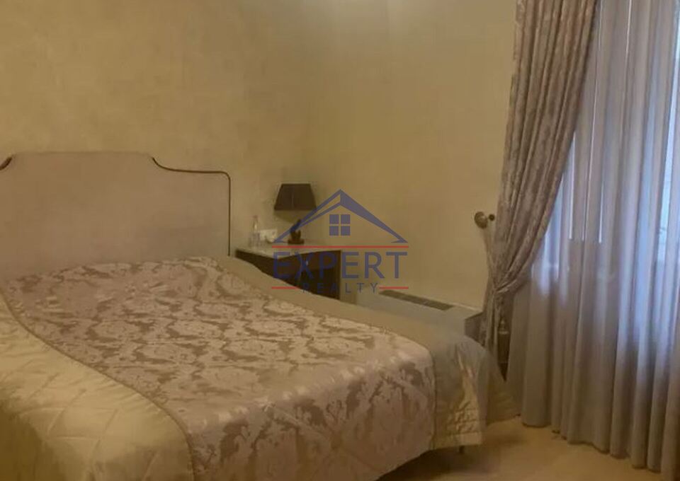 ԿԵՆՏՐՈՆ, ՀՅՈՒՍԻՍԱՅԻՆ ՊՈՂՈՏԱ, 3 ՍԵՆՅԱԿ