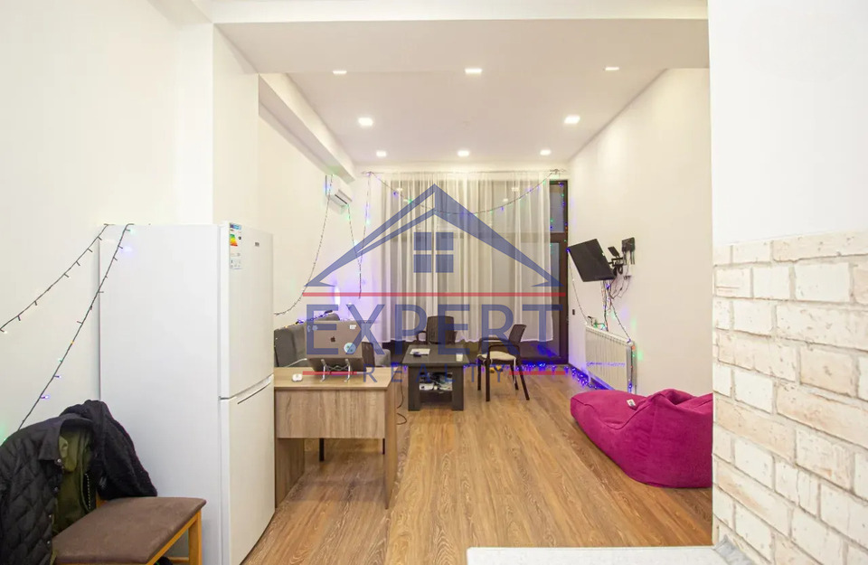 ԶԵՅԹՈՒՆ, ՀՐԱՉՅԱ ՆԵՐՍԻՍՅԱՆ, 2 ՍԵՆՅԱԿ