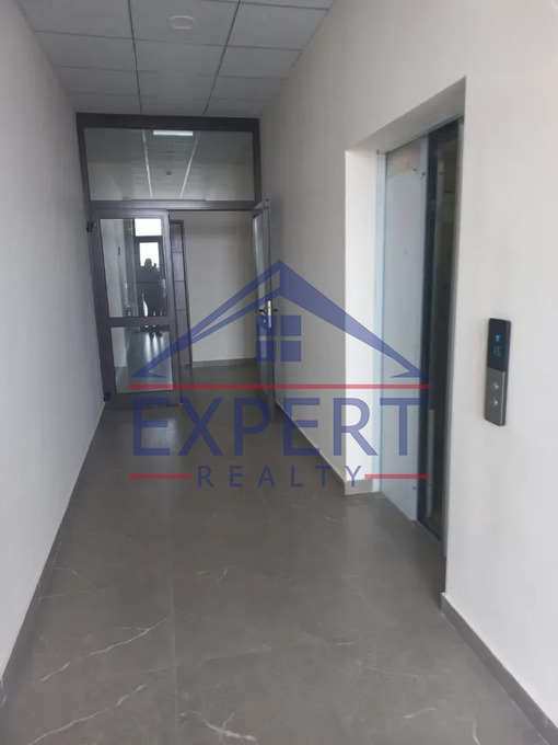 ԶԵՅԹՈՒՆ, ՀՐԱՉՅԱ ՆԵՐՍԻՍՅԱՆ, 2 ՍԵՆՅԱԿ