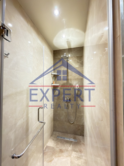 ԿԵՆՏՐՈՆ, ՀՅՈՒՍԻՍԱՅԻՆ ՊՈՂՈՏԱ, 3 ՍԵՆՅԱԿ