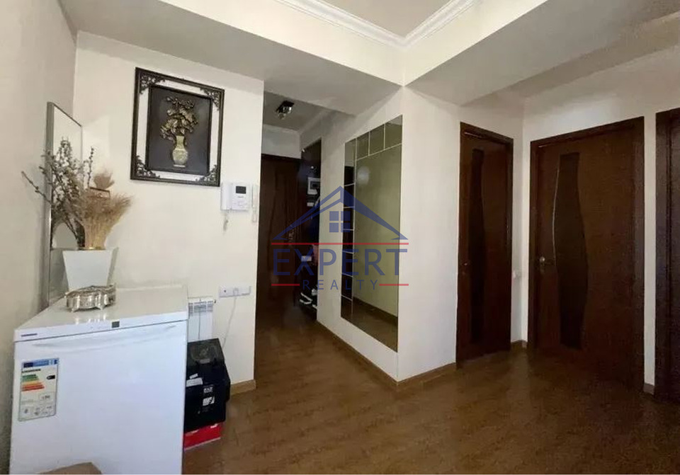 ԿԵՆՏՐՈՆ, ՍԱՐՅԱՆ ՓՈՂՈՑ, 3 ՍԵՆՅԱԿ