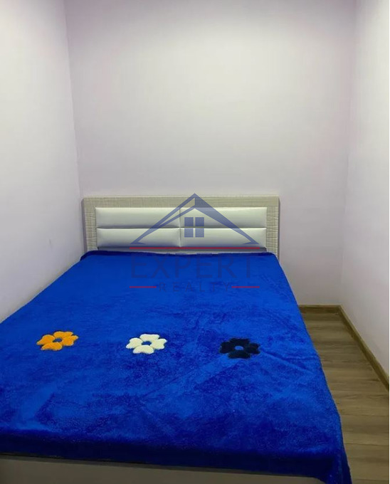 ՄԱԼԱԹԻԱ ՍԵԲԱՍՏԻԱ, ԱՐԱՄ ՄԱՆՈՒԿՅԱՆ ՓՈՂՈՑ, 4 ՍԵՆՅԱԿ