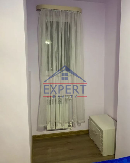 ՄԱԼԱԹԻԱ ՍԵԲԱՍՏԻԱ, ԱՐԱՄ ՄԱՆՈՒԿՅԱՆ ՓՈՂՈՑ, 4 ՍԵՆՅԱԿ