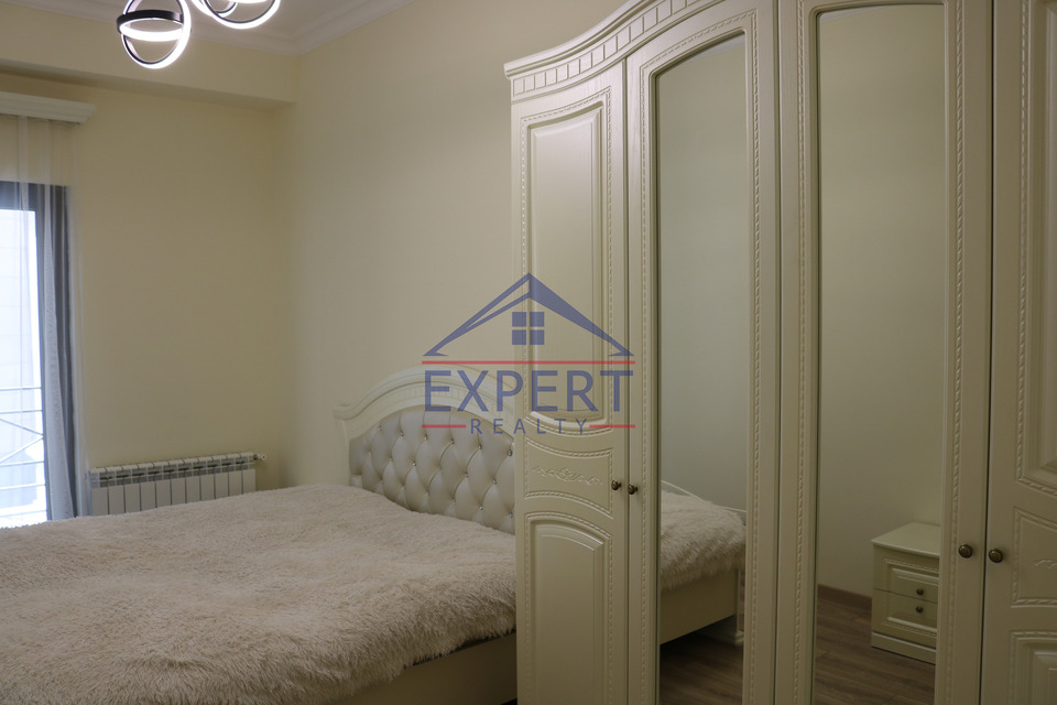 ԿԵՆՏՐՈՆ, ՎԵՐԻՆ ԱՆՏԱՌԱՅԻՆ ՓՈՂՈՑ, 3 ՍԵՆՅԱԿ