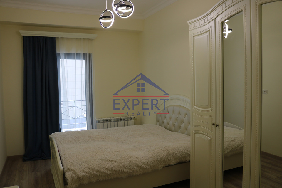 ԿԵՆՏՐՈՆ, ՎԵՐԻՆ ԱՆՏԱՌԱՅԻՆ ՓՈՂՈՑ, 3 ՍԵՆՅԱԿ