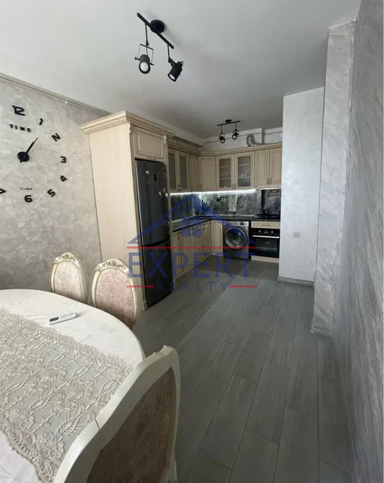 ՇԵՆԳԱՎԻԹ, ՉԵԽՈՎԻ ՓՈՂՈՑ, 2 ՍԵՆՅԱԿ