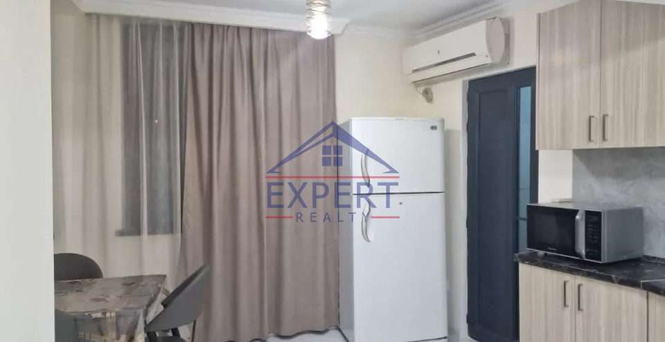 ԿԵՆՏՐՈՆ, ԳՐԻԳՈՐ ԼՈՒՍԱՎՈՐԻՉ ՓՈՂՈՑ, 2 ՍԵՆՅԱԿ