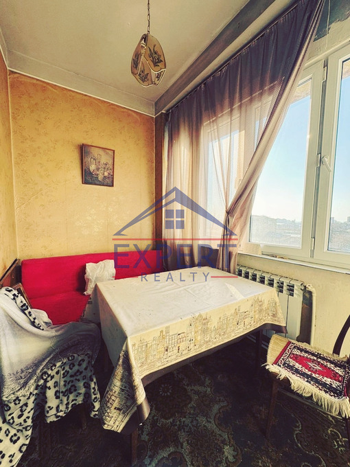 ԷՐԵԲՈՒՆԻ, ՏԻԳՐԱՆ ՄԵԾԻ ՊՈՂՈՏԱ, 3 ՍԵՆՅԱԿ