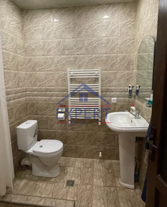 ԴԱՎԹԱՇԵՆ, ՄԻԿՈՅԱՆ ՓՈՂՈՑ, 3 ՍԵՆՅԱԿ