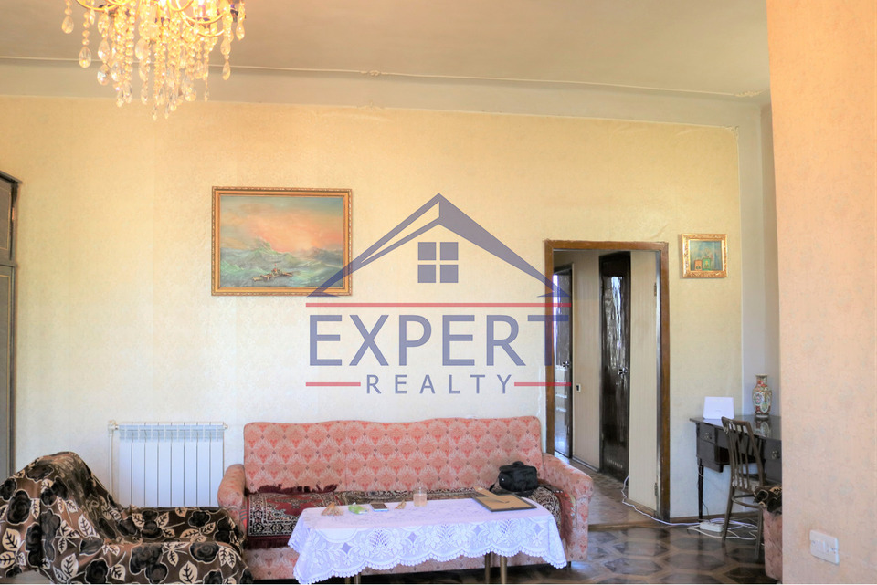 ԷՐԵԲՈՒՆԻ, ՏԻԳՐԱՆ ՄԵԾԻ ՊՈՂՈՏԱ, 3 ՍԵՆՅԱԿ