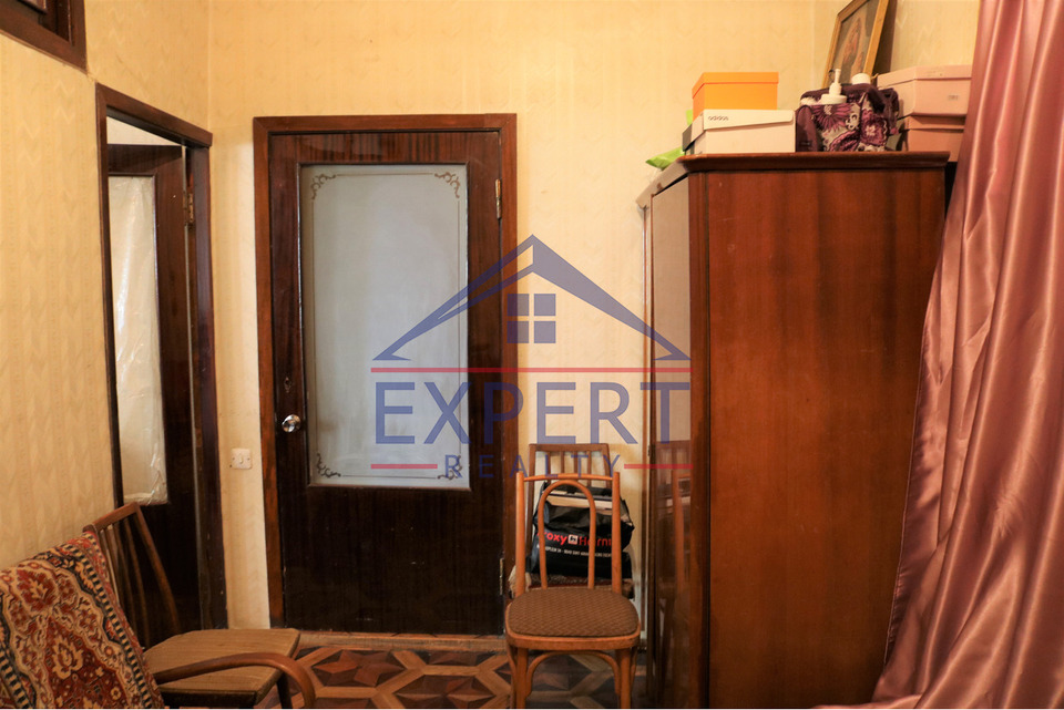 ԷՐԵԲՈՒՆԻ, ՏԻԳՐԱՆ ՄԵԾԻ ՊՈՂՈՏԱ, 3 ՍԵՆՅԱԿ