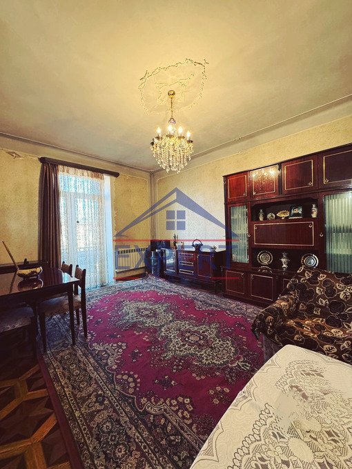 ԷՐԵԲՈՒՆԻ, ՏԻԳՐԱՆ ՄԵԾԻ ՊՈՂՈՏԱ, 3 ՍԵՆՅԱԿ