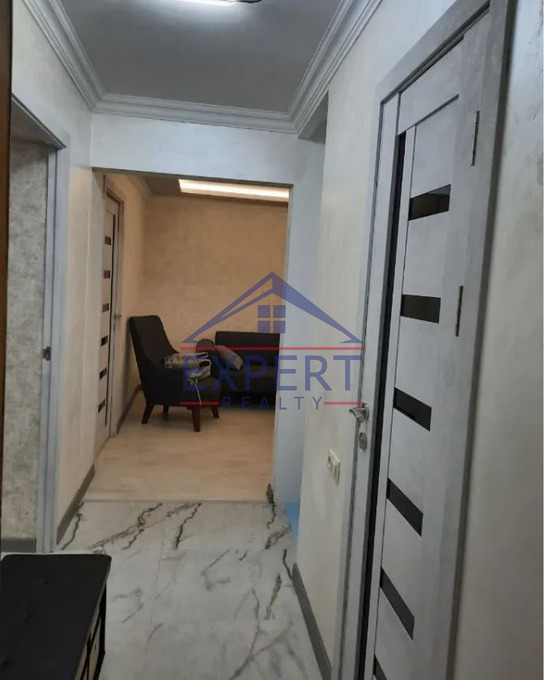 ԱՐԱԲԿԻՐ, ԱՐԱՄ ԽԱՉԱՏՐՅԱՆ ՓՈՂՈՑ, 3 ՍԵՆՅԱԿ