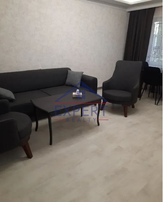 ԱՐԱԲԿԻՐ, ԱՐԱՄ ԽԱՉԱՏՐՅԱՆ ՓՈՂՈՑ, 3 ՍԵՆՅԱԿ