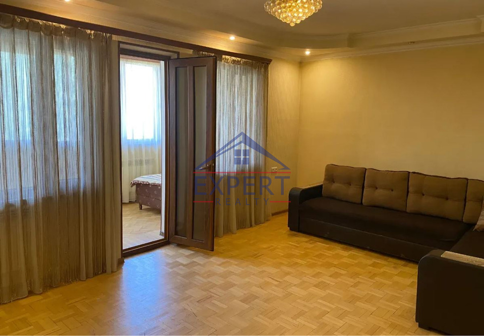 ԴԱՎԹԱՇԵՆ, 4-ՐԴ ԹԱՂԱՄԱՍ, 4 ՍԵՆՅԱԿ