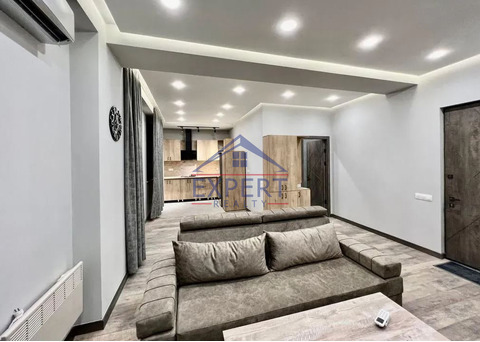 ԿԵՆՏՐՈՆ, ԱՄԻՐՅԱՆ ՓՈՂՈՑ, 2 ՍԵՆՅԱԿ